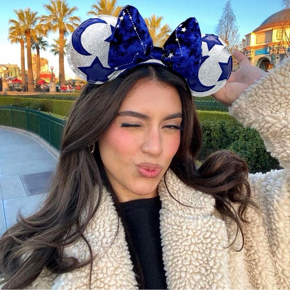 NEW Disney Parks Sorcerer Constellation Star & Moon Minnie Ear Headband. main image 4
